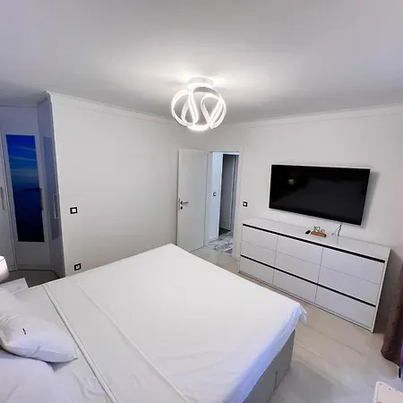 דירה Luxury Beachfront Carlisa *