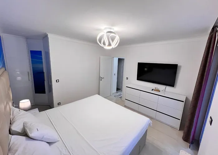 아파트 Luxury Beachfront Carlisa *
