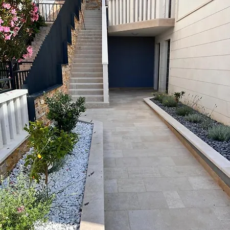 Apartament Luxury Beachfront Carlisa *