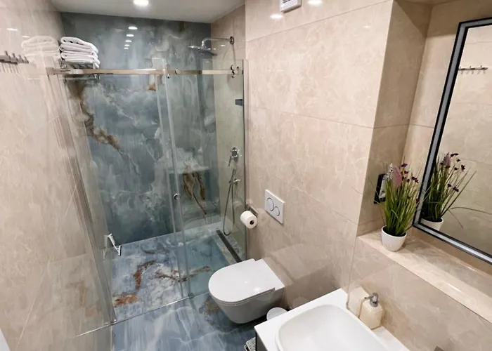 Luxury Beachfront Carlisa