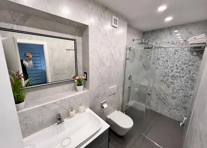 Apartman Luxury Beachfront Carlisa *