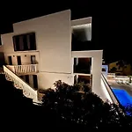 Luxury Beachfront Carlisa Čiovo