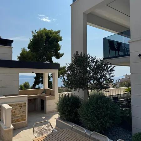 Daire Luxury Beachfront Carlisa Čiovo