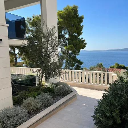 Luxury Beachfront Carlisa * Čiovo