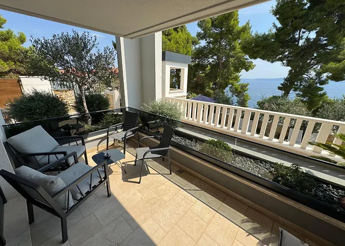 Luxury Beachfront Carlisa Apartman *