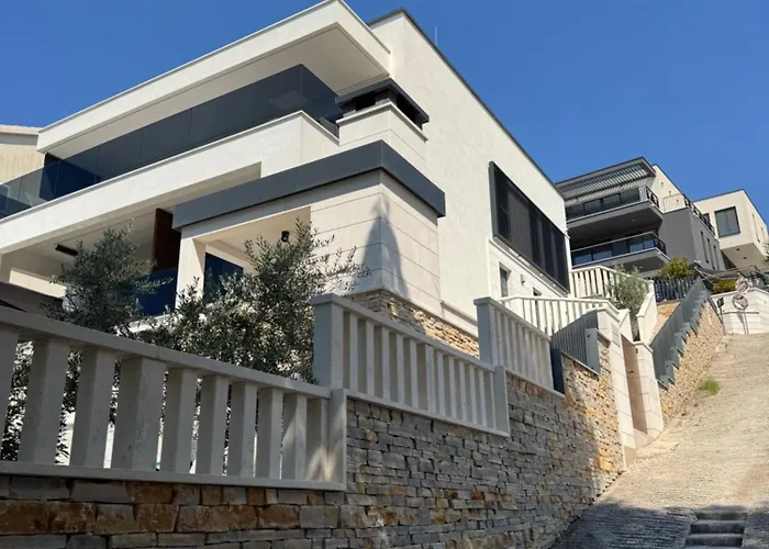 Apartman Luxury Beachfront Carlisa
