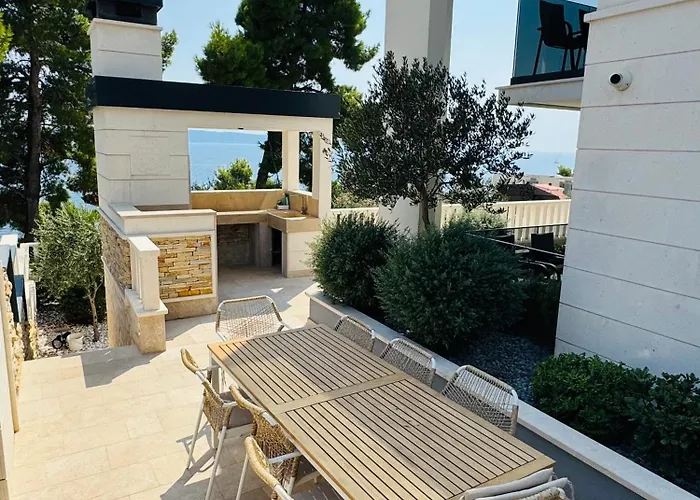 Luxury Beachfront Carlisa Čiovo